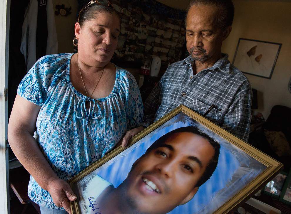 Feds decline civil rights charges in ’09 fatal police shooting _lowres